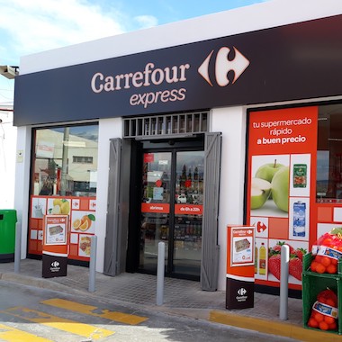 Carrefour store from the exterior